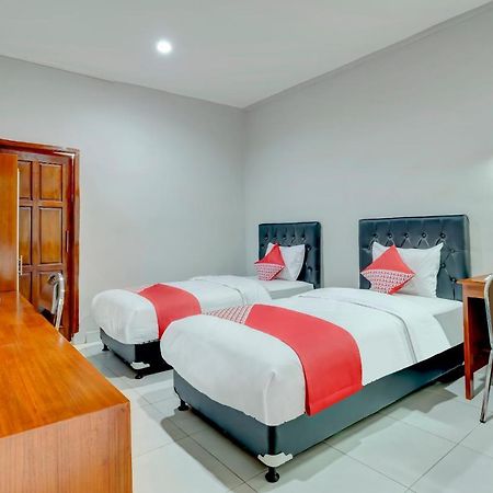 Oyo 90089 Hotel Satria Syariah Denpasar Eksteriør bilde