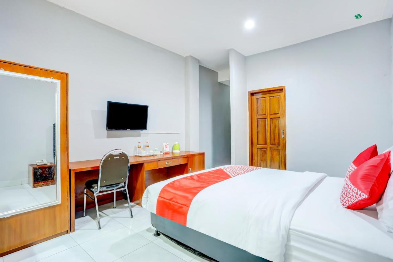 Oyo 90089 Hotel Satria Syariah Denpasar Eksteriør bilde