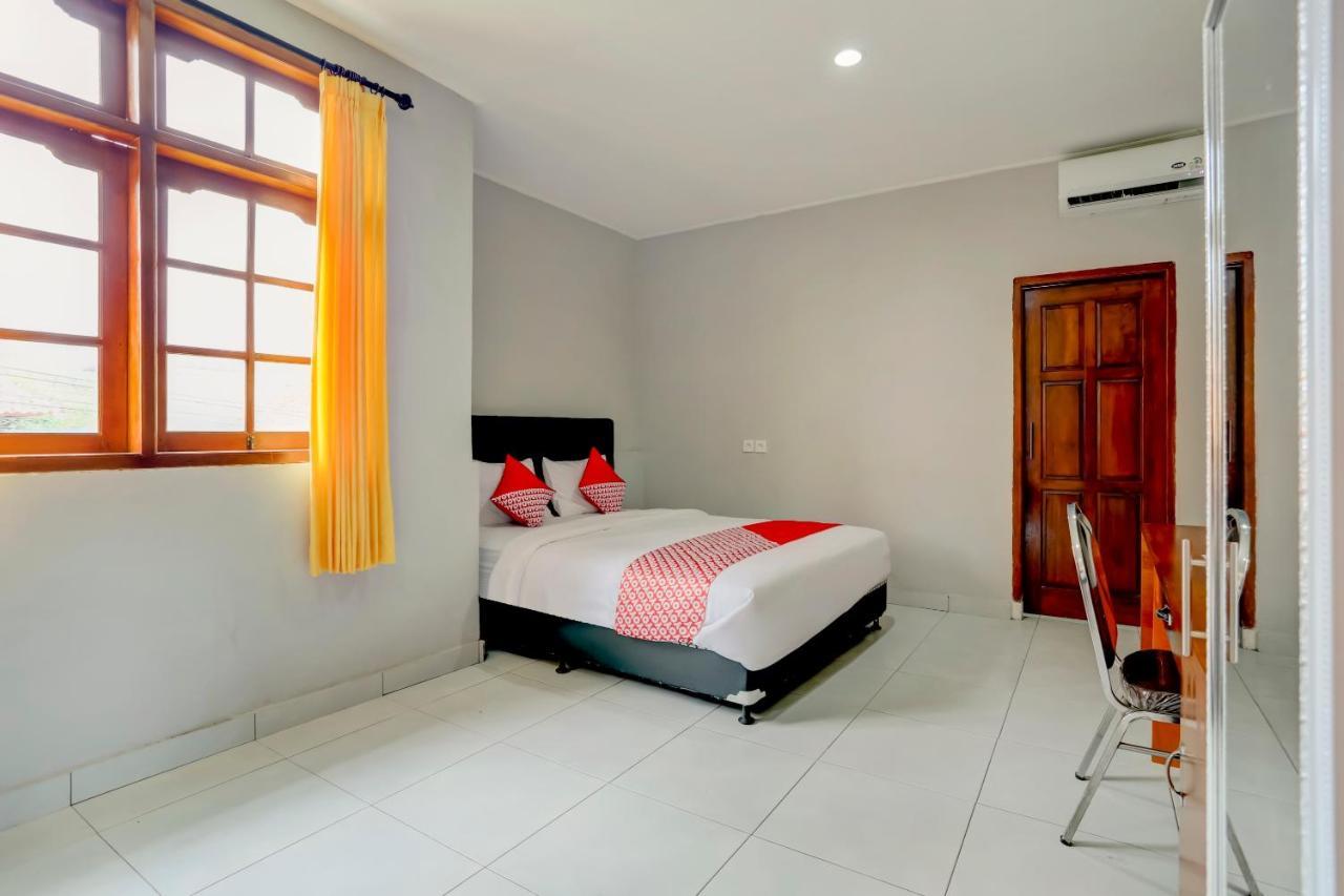 Oyo 90089 Hotel Satria Syariah Denpasar Eksteriør bilde