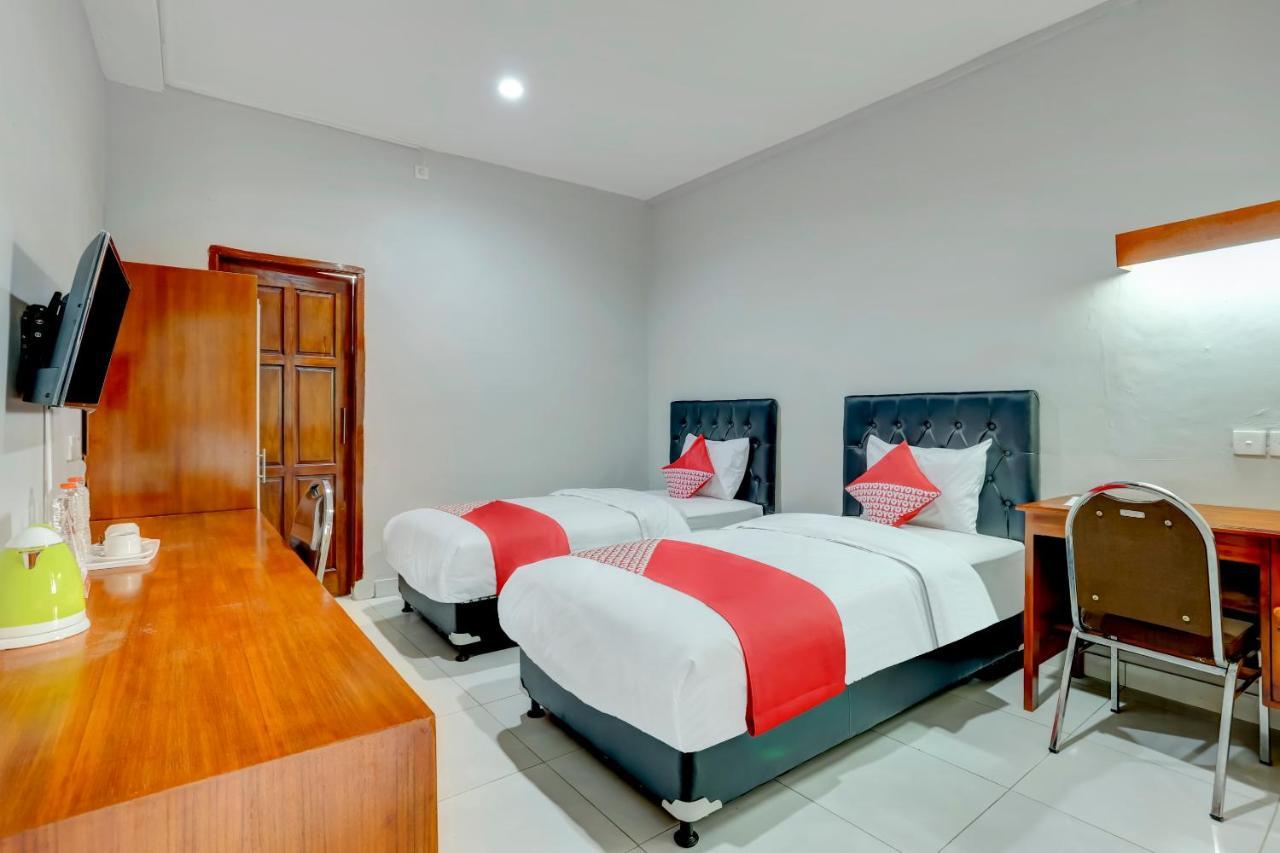Oyo 90089 Hotel Satria Syariah Denpasar Eksteriør bilde